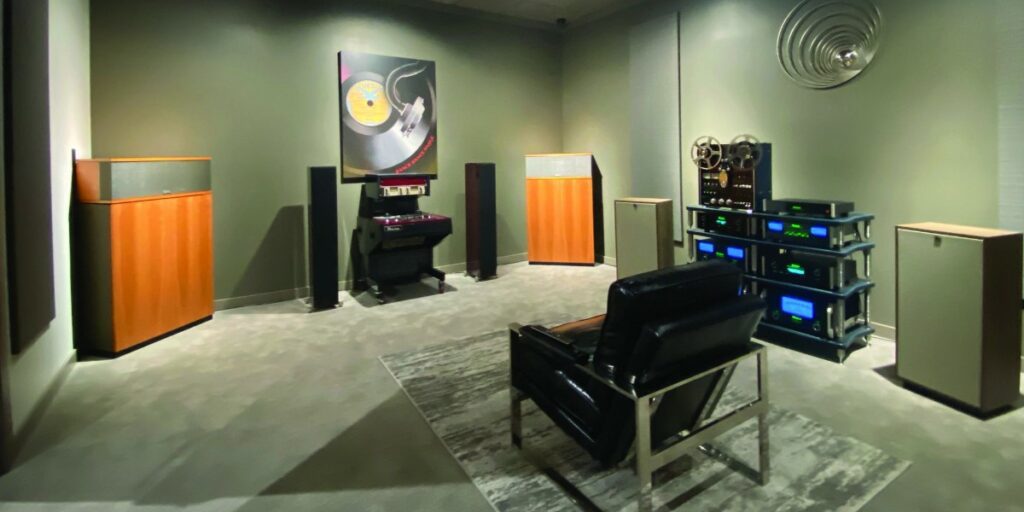 Ovation Retail Showroom, Carmel, Indiana, Ovation