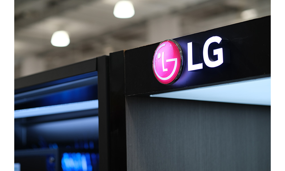 LG UltraGear GX9 series of gaming monitors